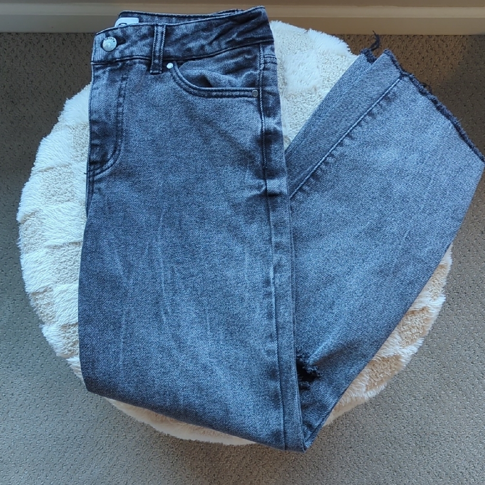 RSQ Gray Ankle Cropped Jeans Modern Style